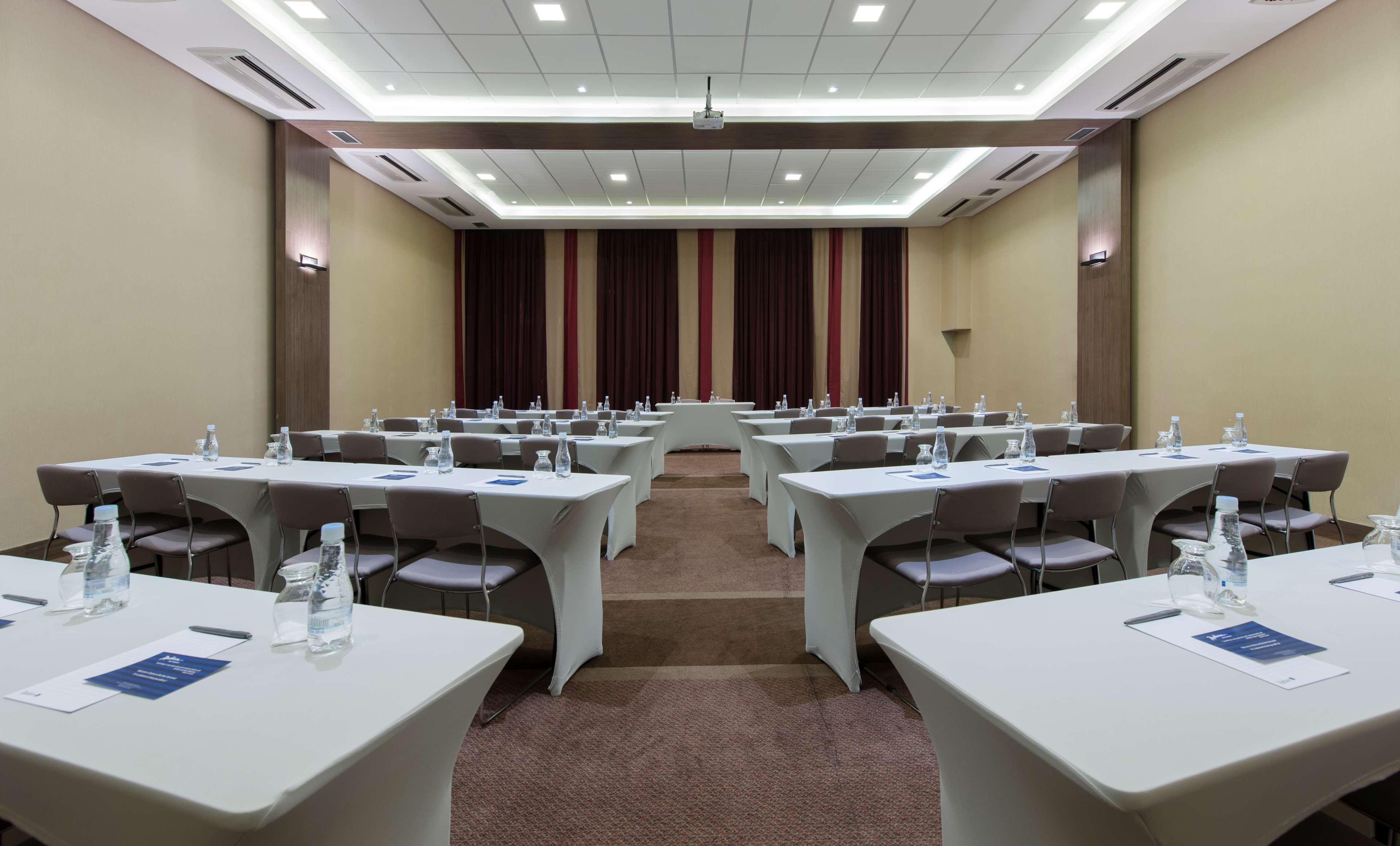 Radisson Blu Savassi 5*