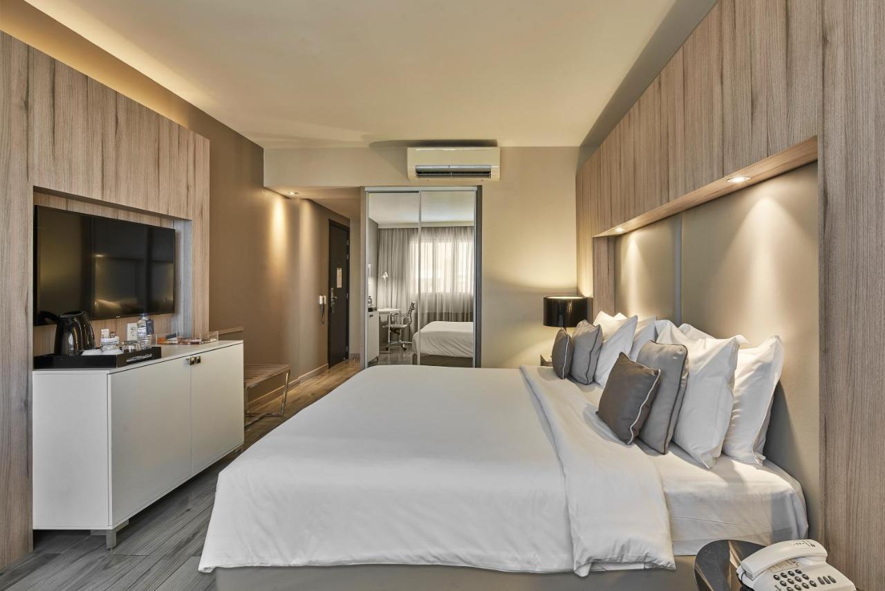 Hotel Radisson Blu Savassi 5*